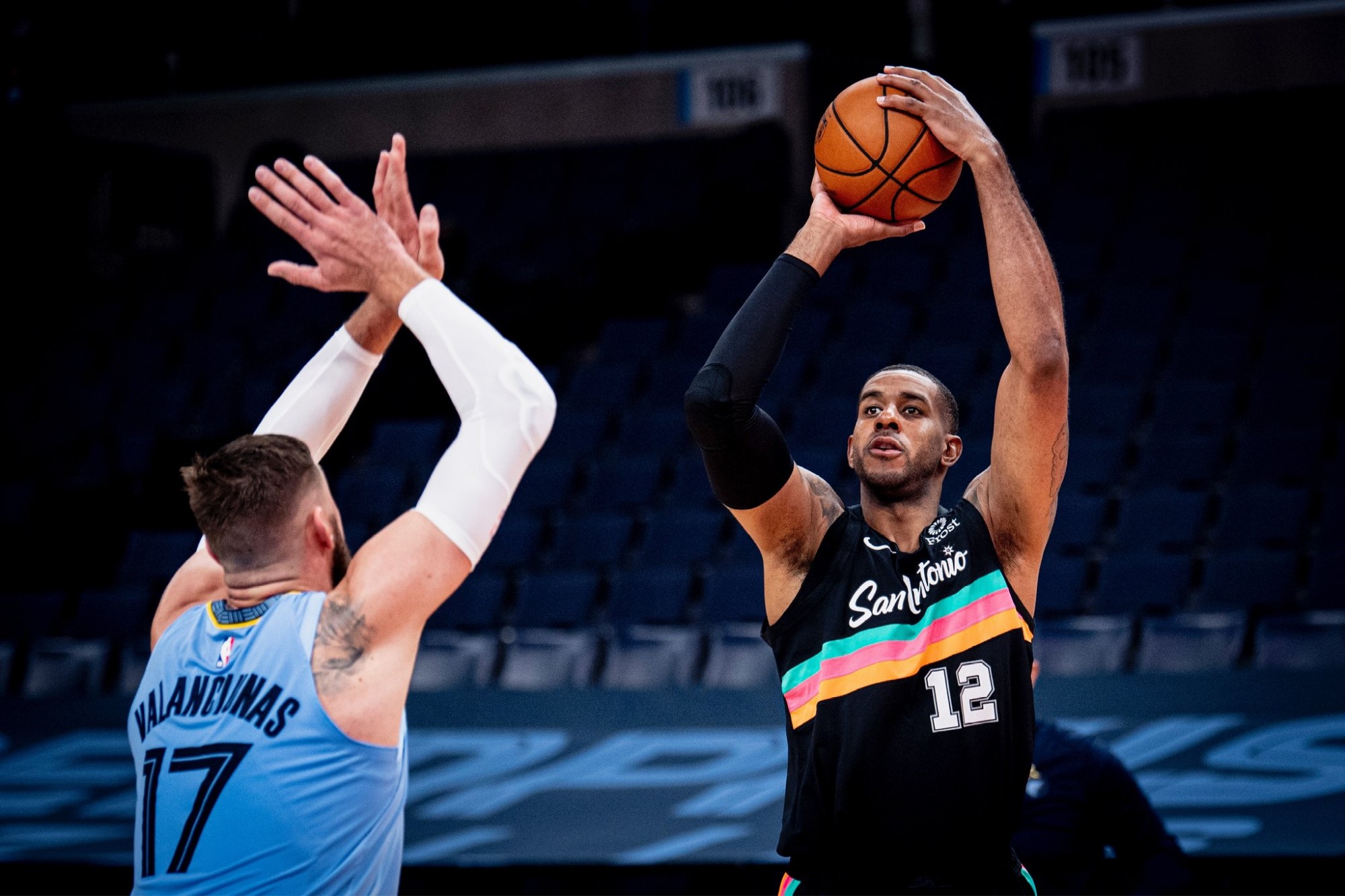 每场比赛都 每场比赛都