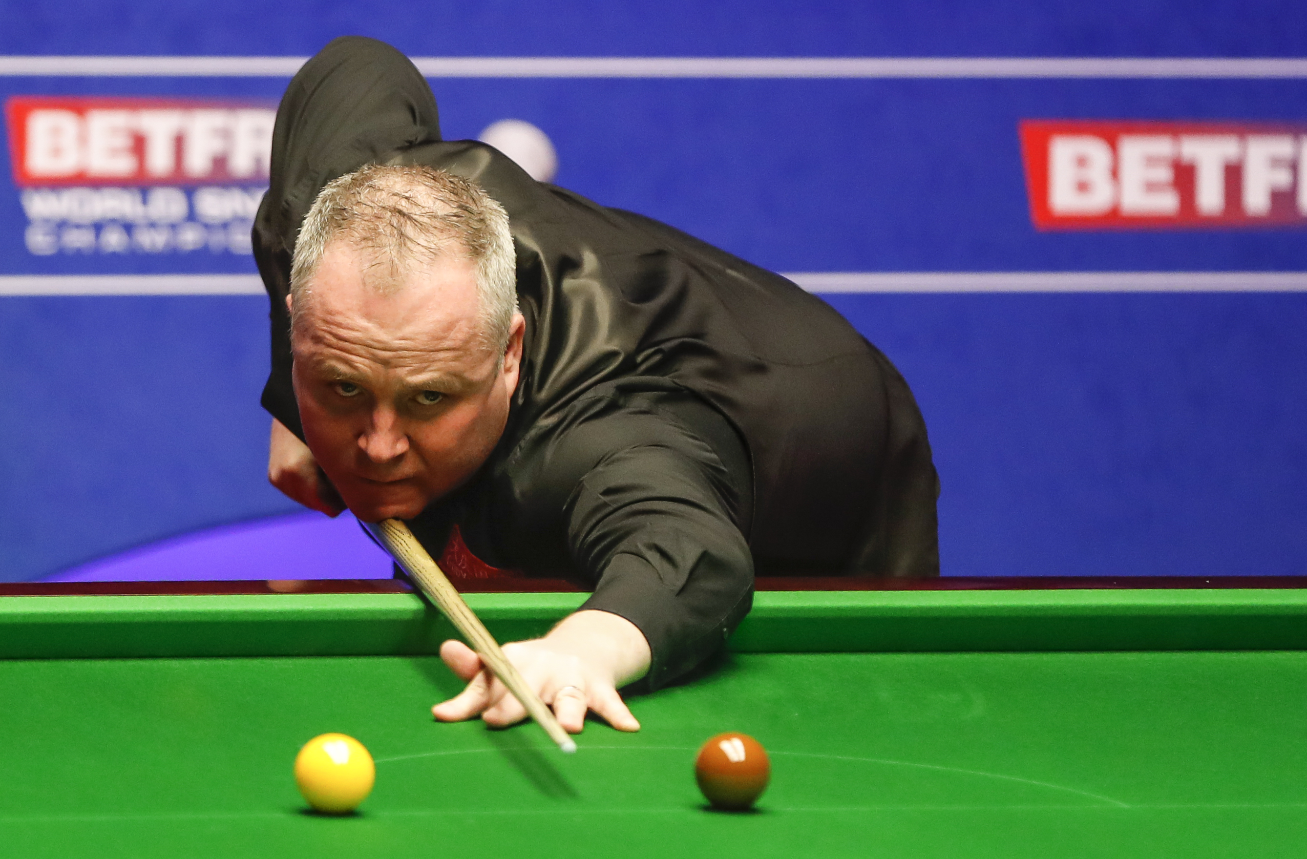 适应决赛中 适应决赛中