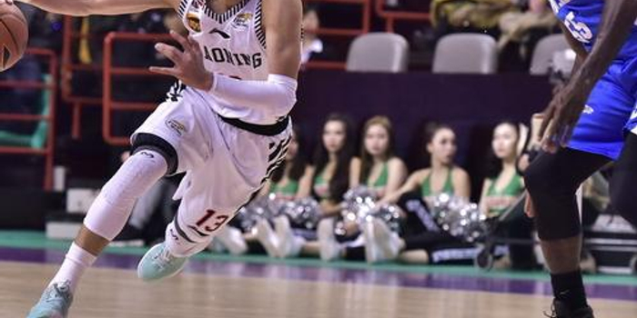 與新星的追 與新星的追